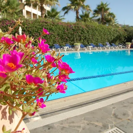 Nettuno Hotel 4*