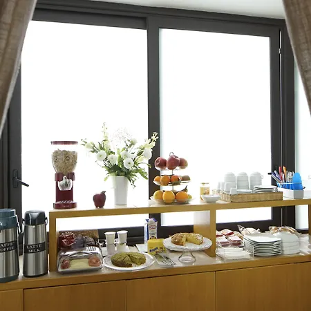 ネットゥーノ ホテル